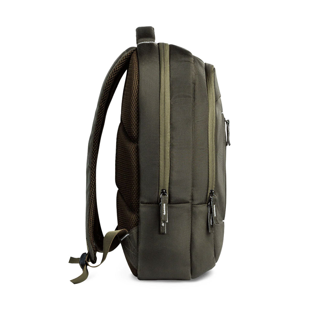 https://doto.vteximg.com.br/arquivos/ids/194986/cc-mochila-zilker-15-verde-dotomexico-vista-lateral.jpg?v=637850425360570000