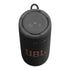 Bocina JBL Grip color gris con acabado de malla resistente y controles superiores, disponible en doto.com.mx