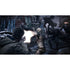 Gameplay en tercera persona disparando a enemigos en Resident Evil Village Gold Edition