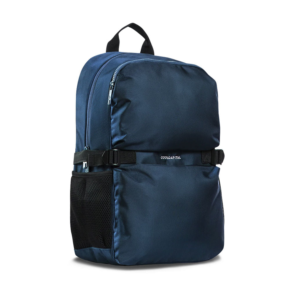 https://doto.vteximg.com.br/arquivos/ids/188113/sty-mochila-laptop-leyton-azul-dotomexico-vista-frontal.jpg?v=637799532619400000