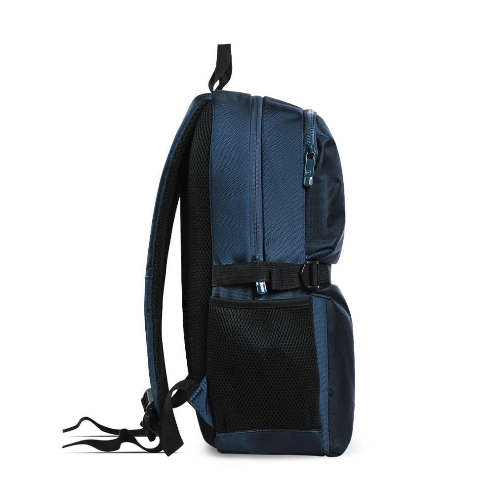 https://doto.vteximg.com.br/arquivos/ids/188114/sty-mochila-laptop-leyton-azul-dotomexico-vista-lateral.jpg?v=637799532956330000