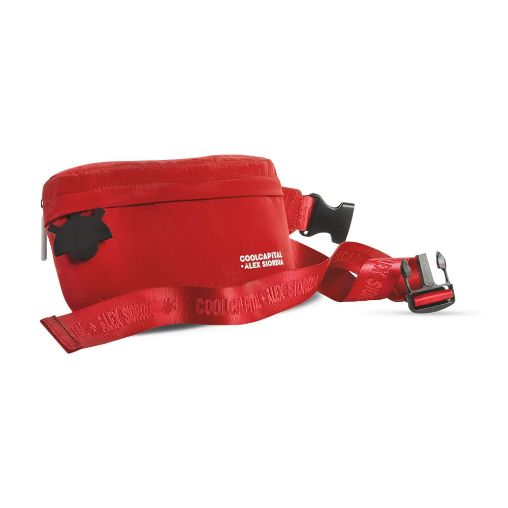 https://doto.vteximg.com.br/arquivos/ids/187526/sty-mochila-y-cangurera-siordia-rojo-dotomexico-vista-dinamica.jpg?v=637793591567630000
